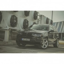 Bodykit styl 4.6is pro X5...